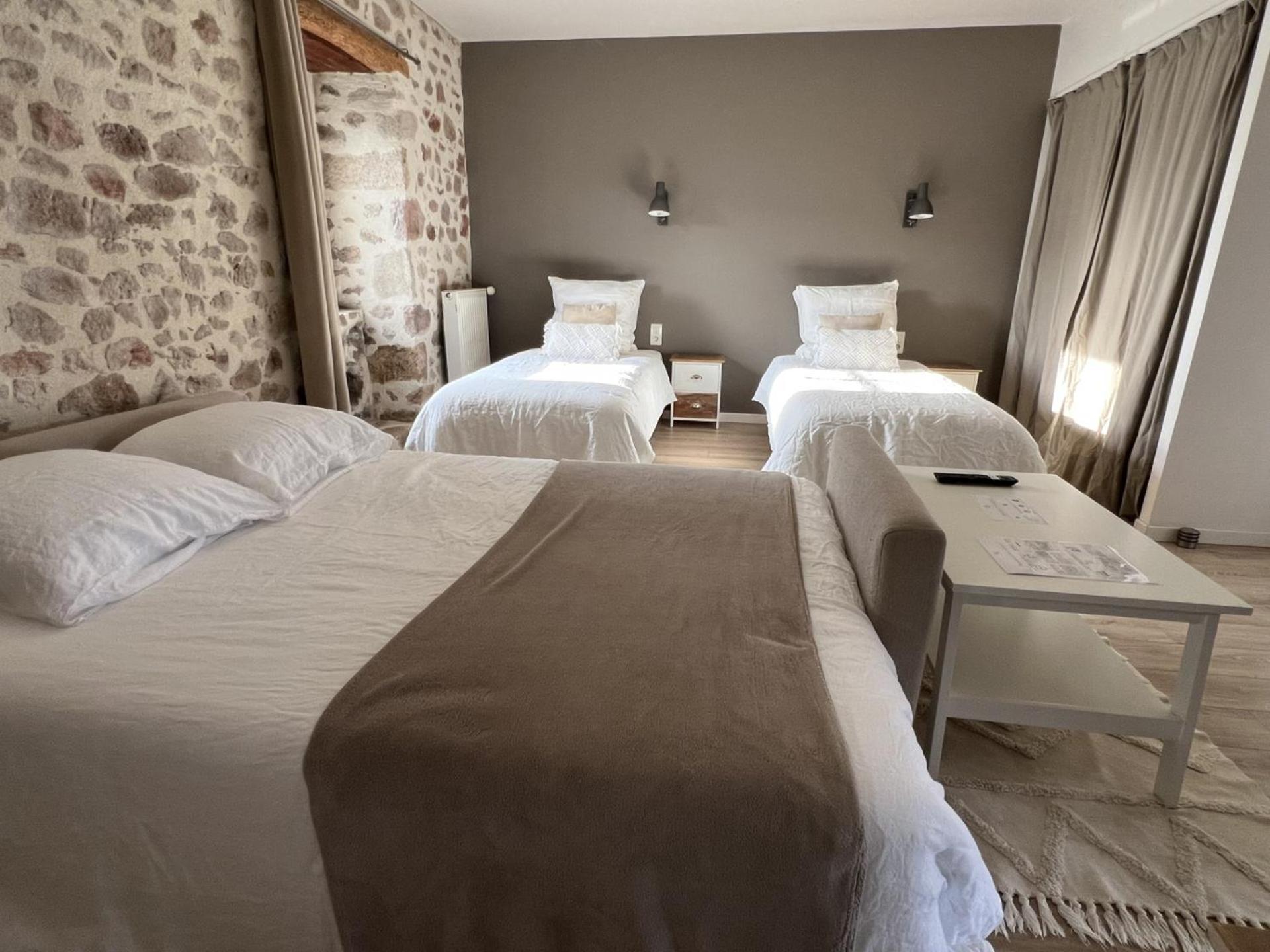 Bed and Breakfast La Milliere - Piscine & Campagne - Cathelineau & Lescure Le Poiré-sur-Vie Exterior foto