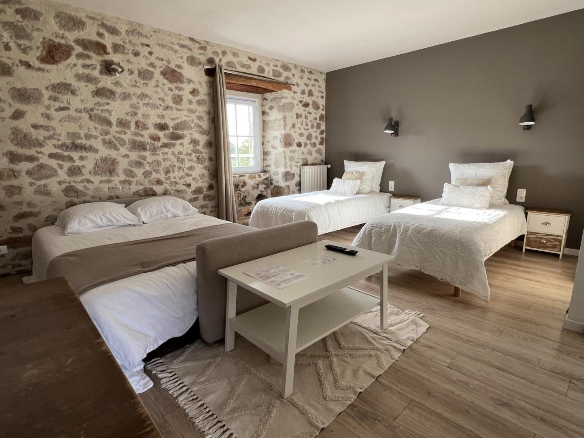 Bed and Breakfast La Milliere - Piscine & Campagne - Cathelineau & Lescure Le Poiré-sur-Vie Exterior foto